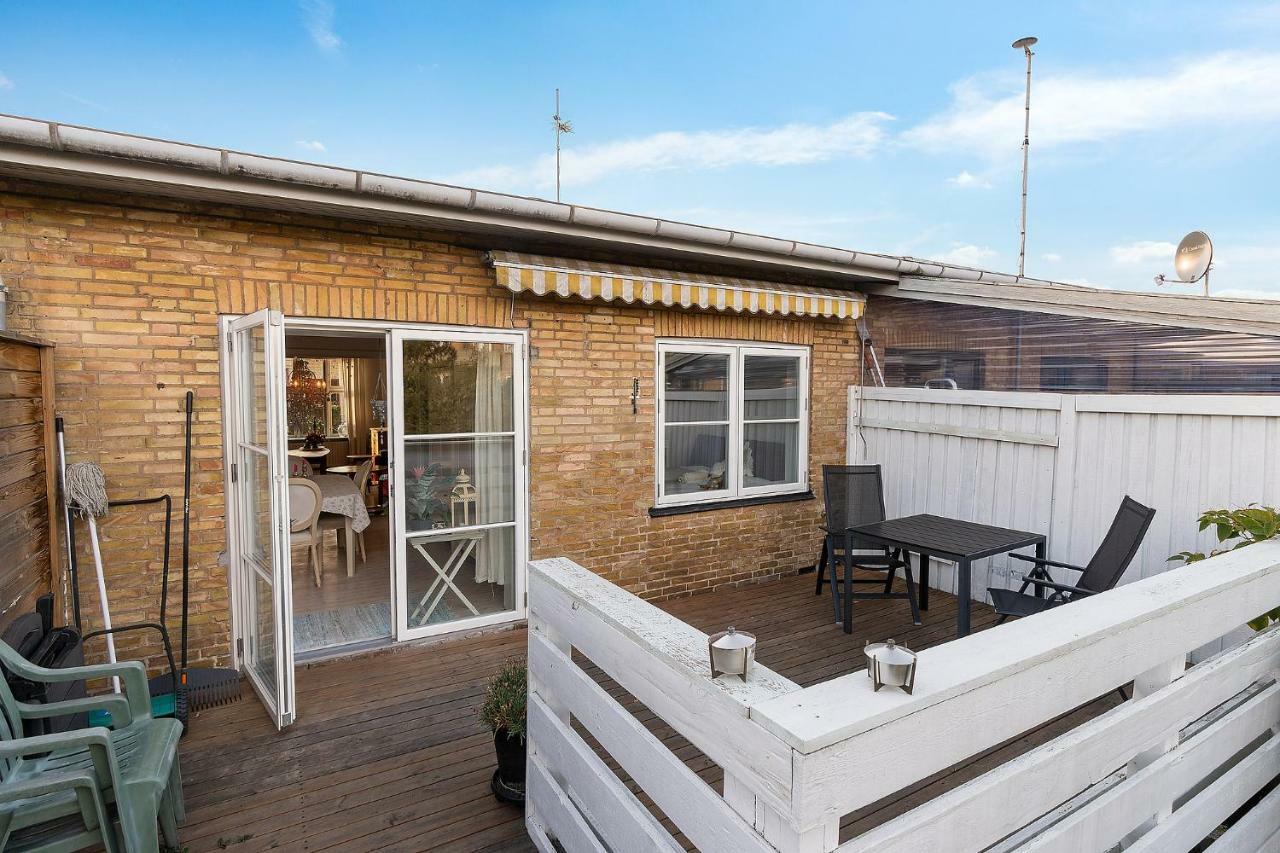Raekkehus Ved Amagerstrand Apartamento Copenhaga Exterior foto